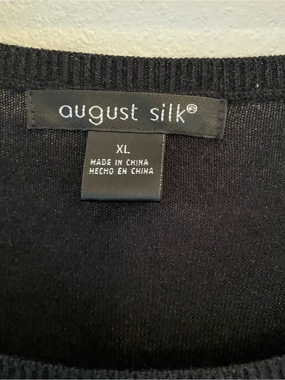 August Silk Women’s Tank Top XL Black Silk Sweater Blend Lightweight Basic - Picture 3 of 5